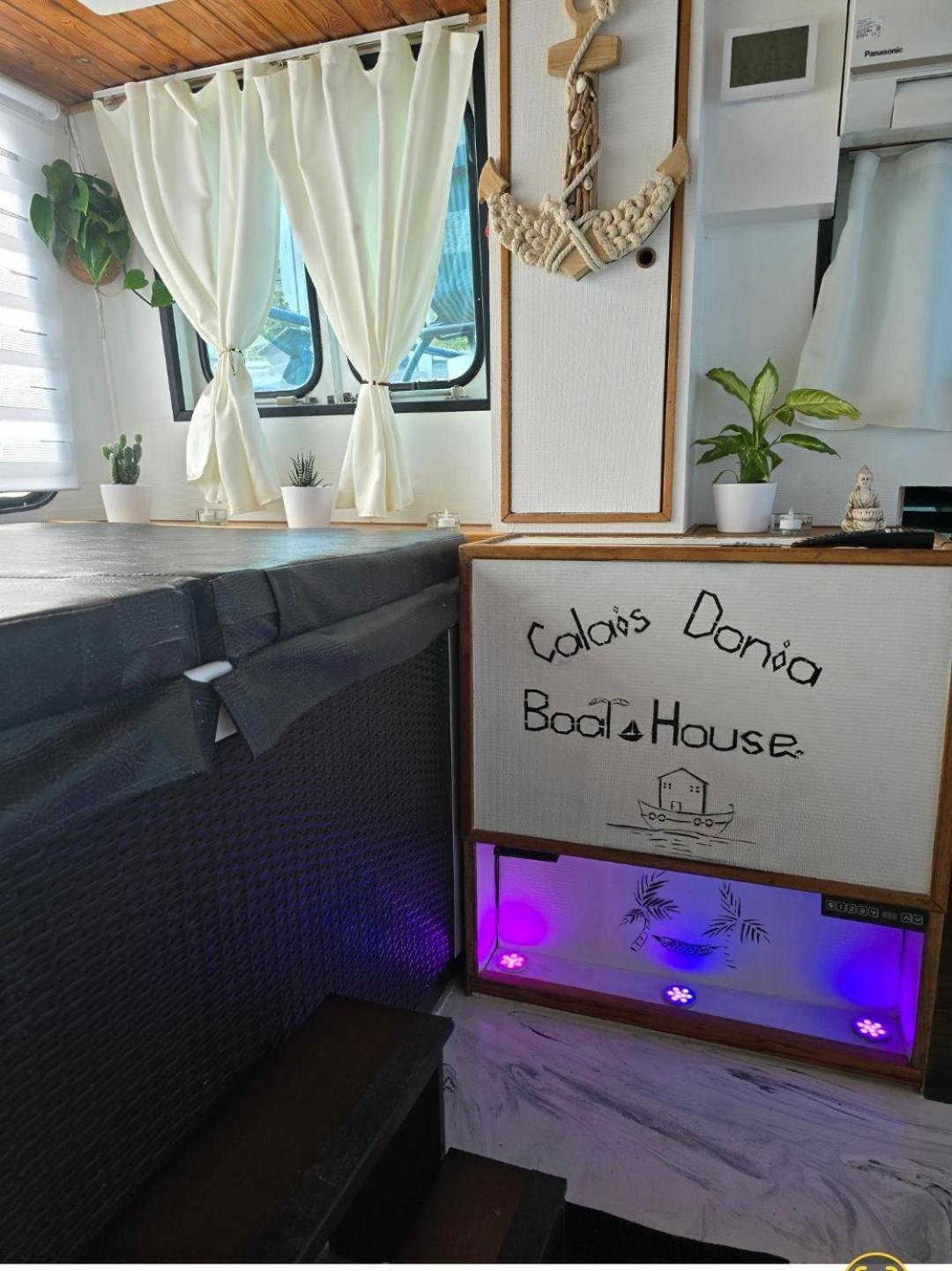 Calaidonia Boat House Ξενοδοχείο Καλέ Εξωτερικό φωτογραφία